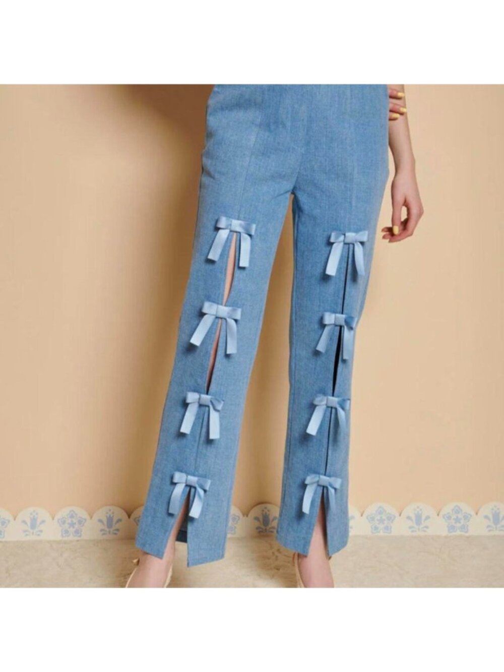 Sister Jane  HAND PAINTED TALES Larsson Bow Jeans blue denim pants size small